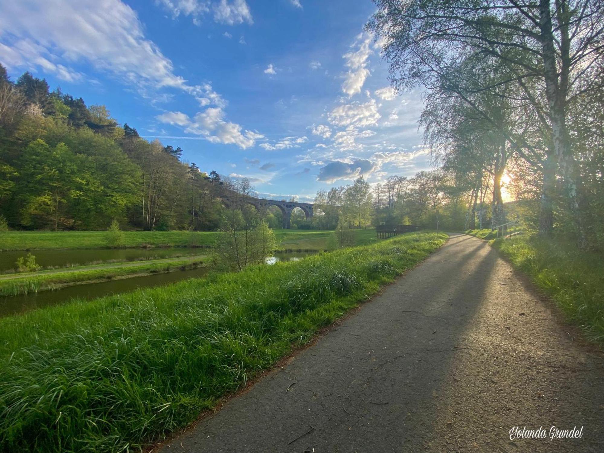 Frühstückspension Zur Krone Bad Endbach Exterior foto